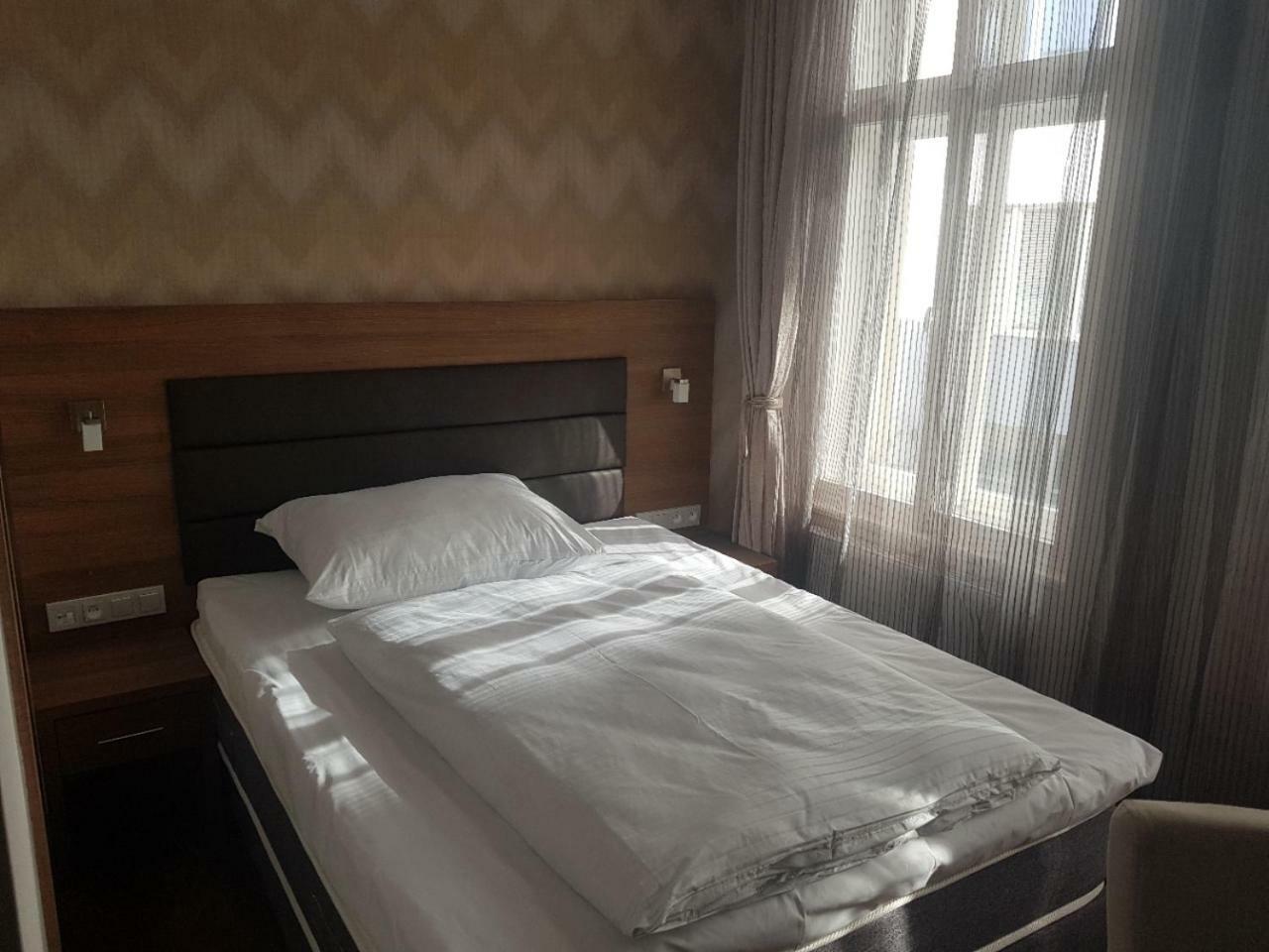 Hotel Prague Star Eksteriør billede
